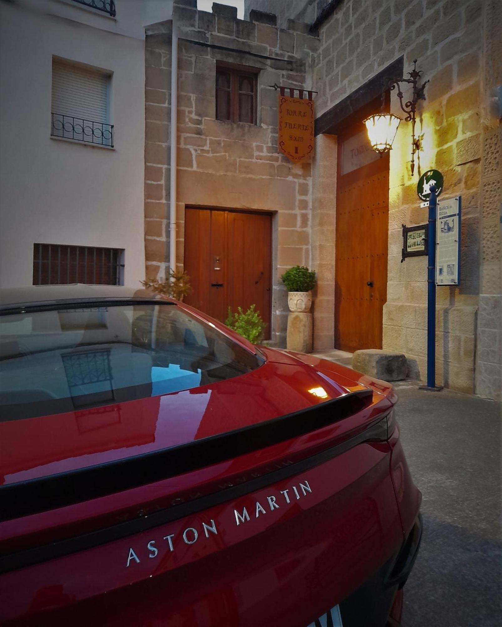 Torre Fuerte Siglo XIII Guest House Banos de Rioja ภายนอก รูปภาพ